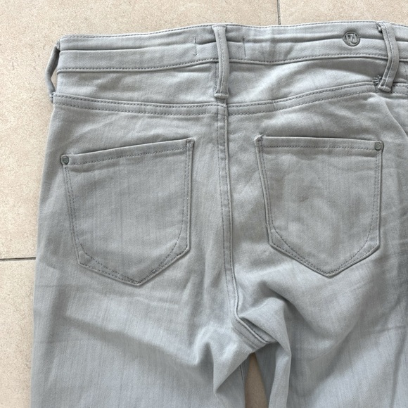 River Island Molly Skinmy Jeans Light Grey Wash UK8 - Picture 6 of 9